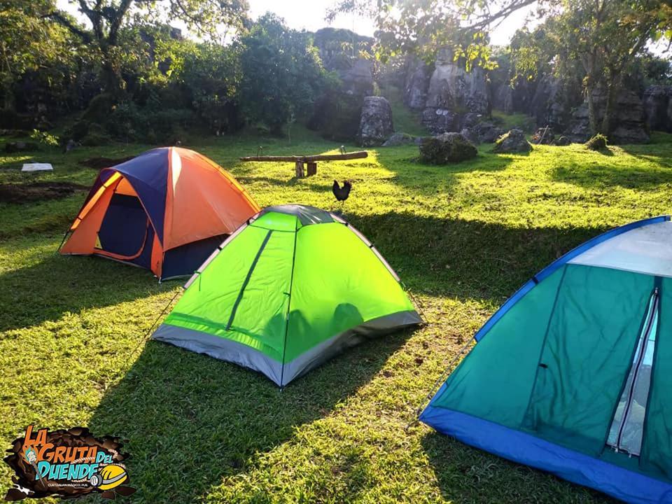 Camp La Gruta del Duende Hotel Cuetzalán del Progreso Esterno foto
